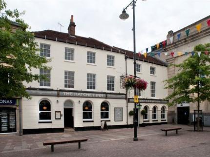 The Hatchet Inn Wetherspoon Newbury  Extérieur photo