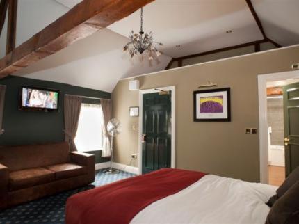 The Hatchet Inn Wetherspoon Newbury  Extérieur photo
